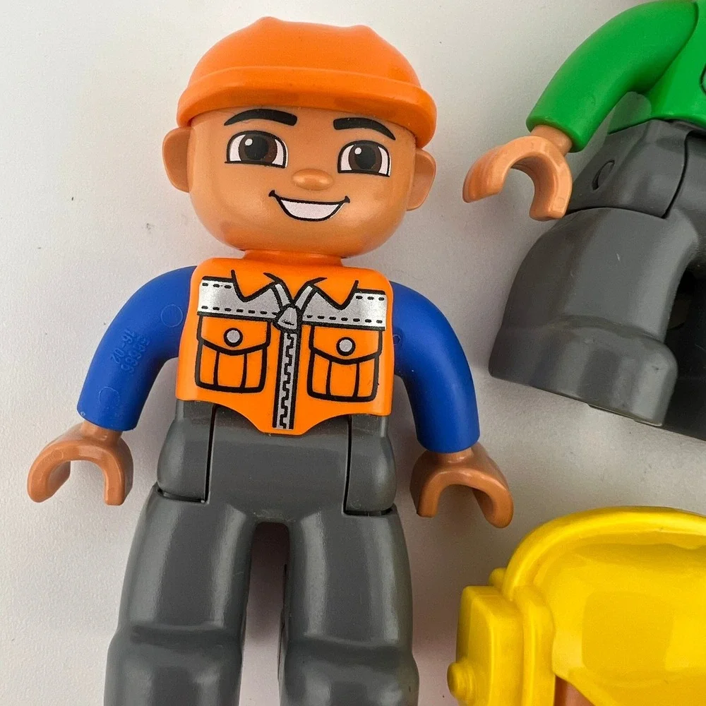 LEGO DUPLO Construction Worker Figures Lot of 5 Builders Minifigures‎ 2010